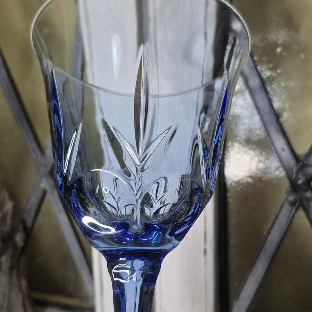 4 Vintage AVON Blue Glass Water Glasses - Picture 7 of 10